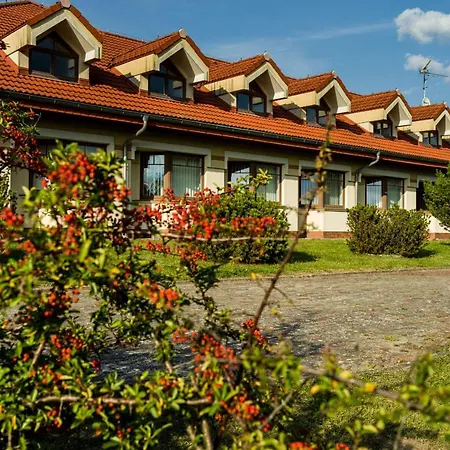 Centrum Edukacyjno-Formacyjne W Koszalinie Szálloda Koszalin